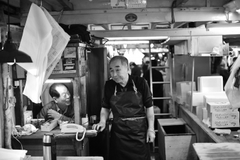 http://www.rickymonti.net/files/gimgs/th-15_Tokio marketfish_ 04_v2.jpg